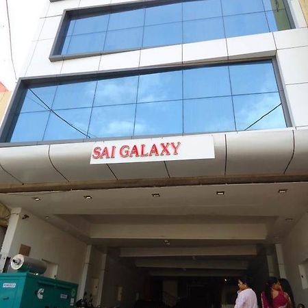 Hotel Sai Galaxy Inn Sirdi Kültér fotó
