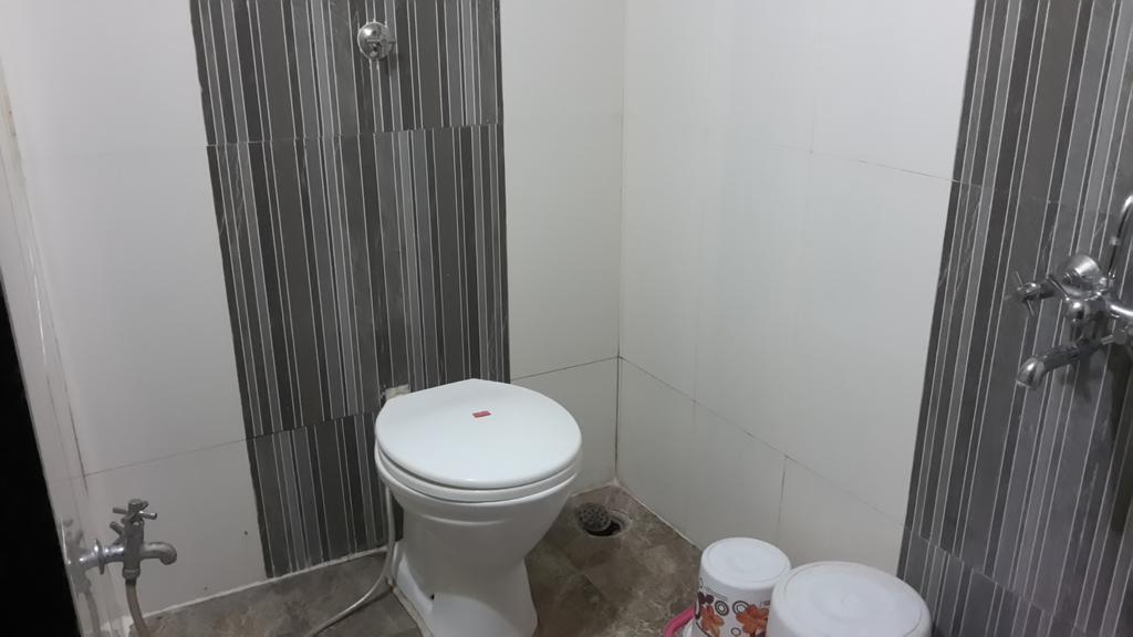 Hotel Sai Galaxy Inn Sirdi Kültér fotó