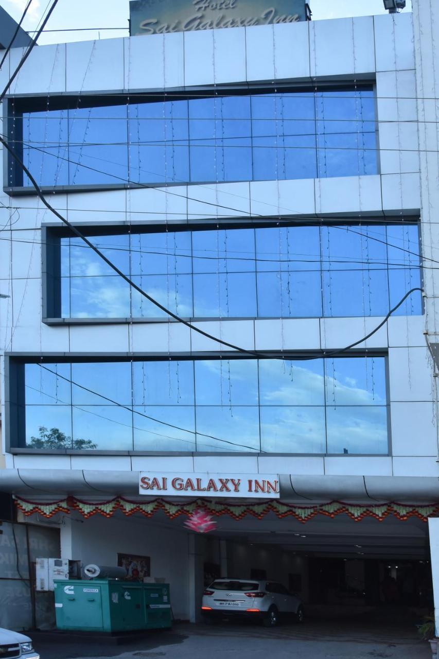 Hotel Sai Galaxy Inn Sirdi Kültér fotó